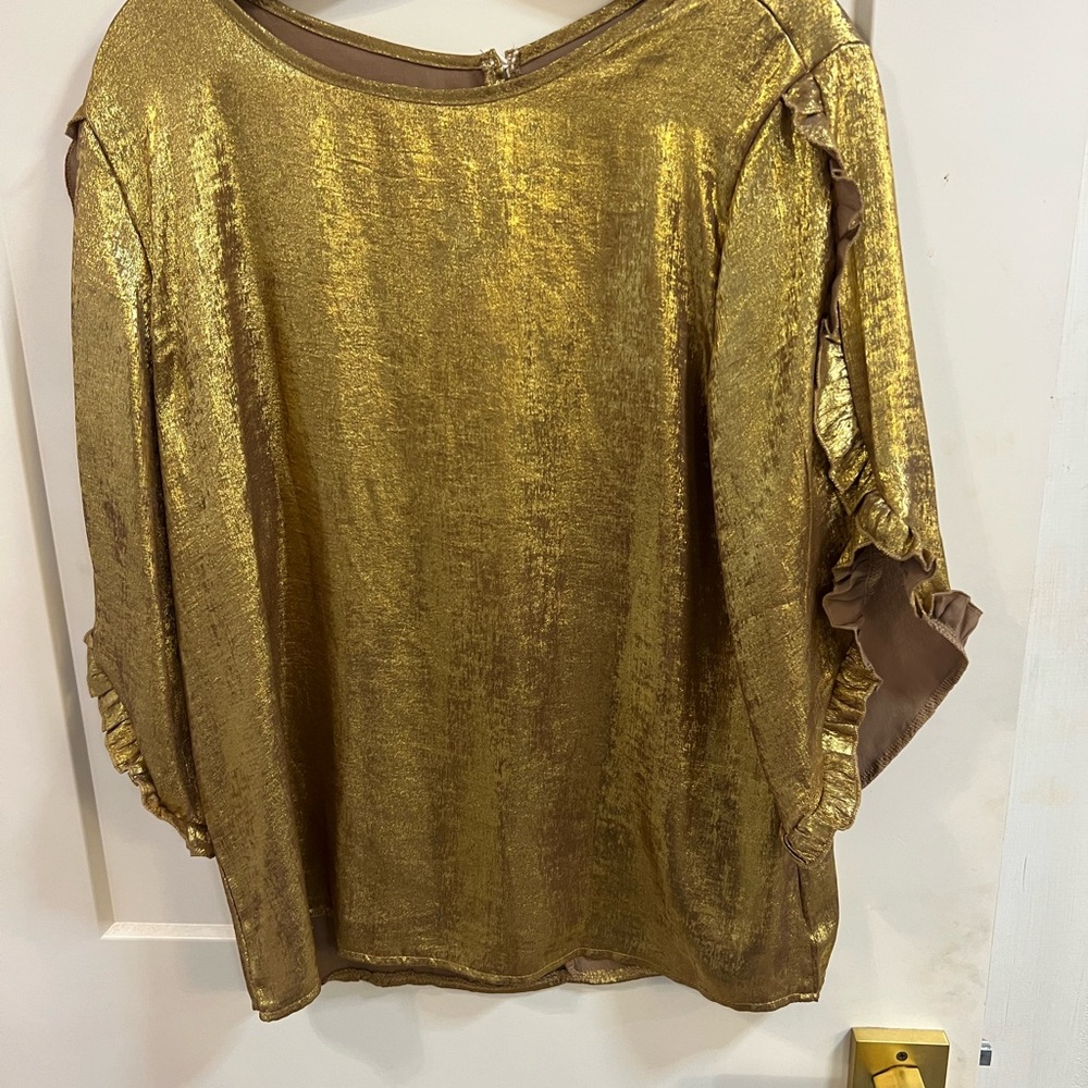 Gold Metallic Women's Top‎